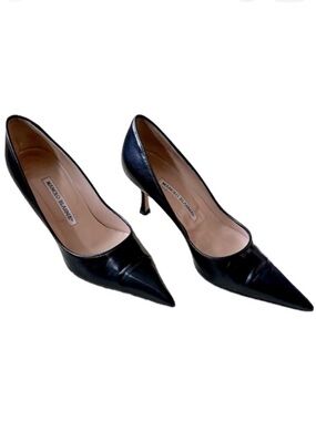 Manolo Blahnik Tuccio Autographed Black Pointy Toe Pumps 70mm Heel Sz IT 36.5